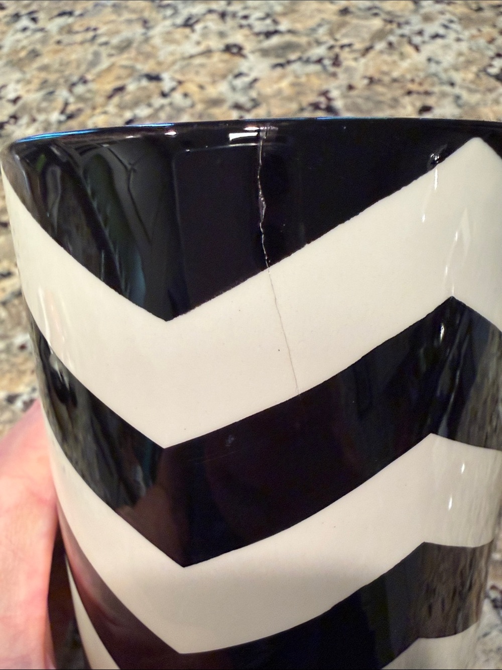 Coton Colors Chevron 3-piece Canister Set - Great Condition - see all photos - Picture 4 of 6